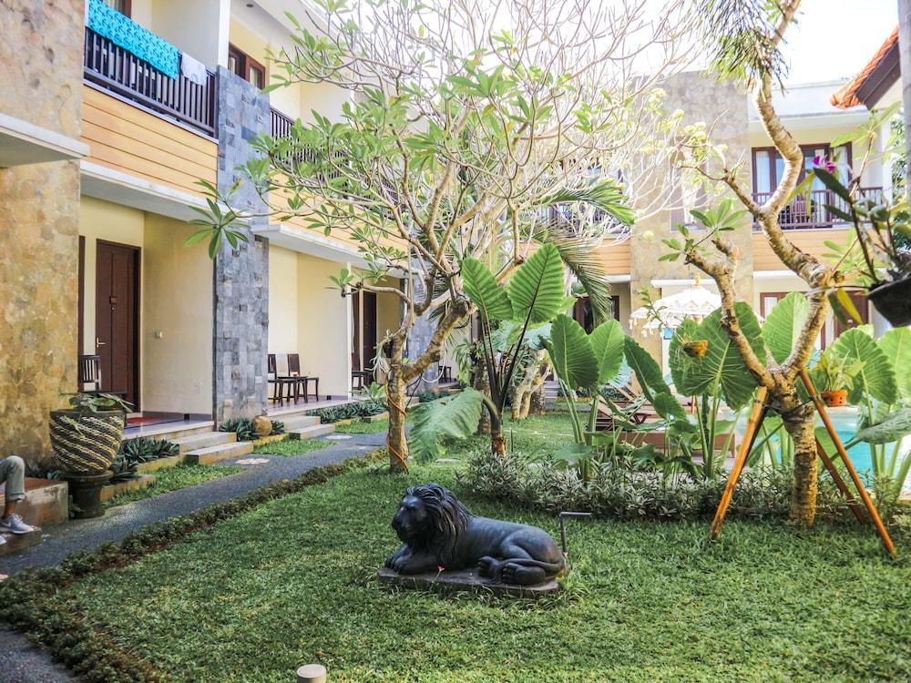 U Tube Hotel Uluwatu  Exterior photo