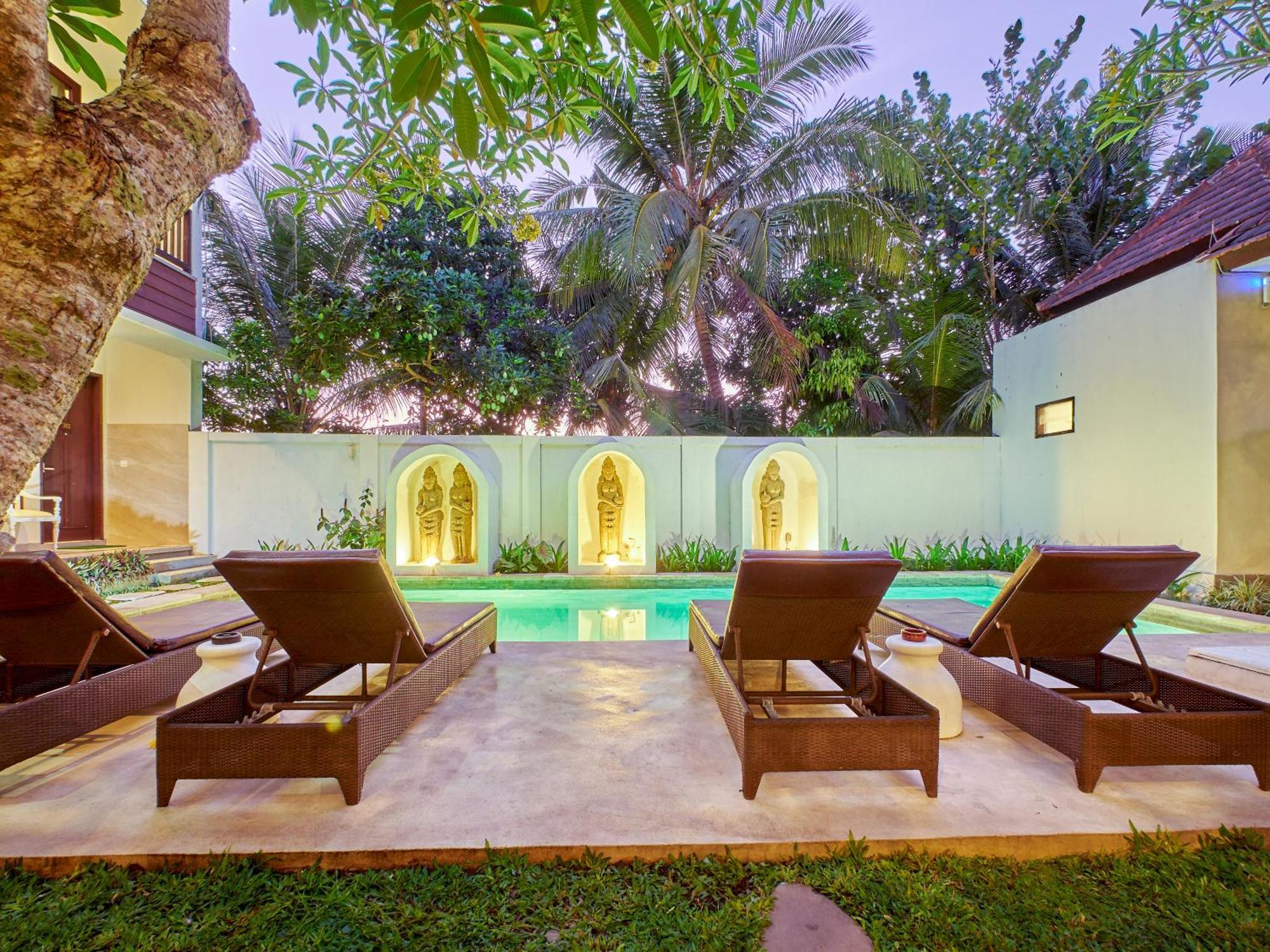 U Tube Hotel Uluwatu  Exterior photo