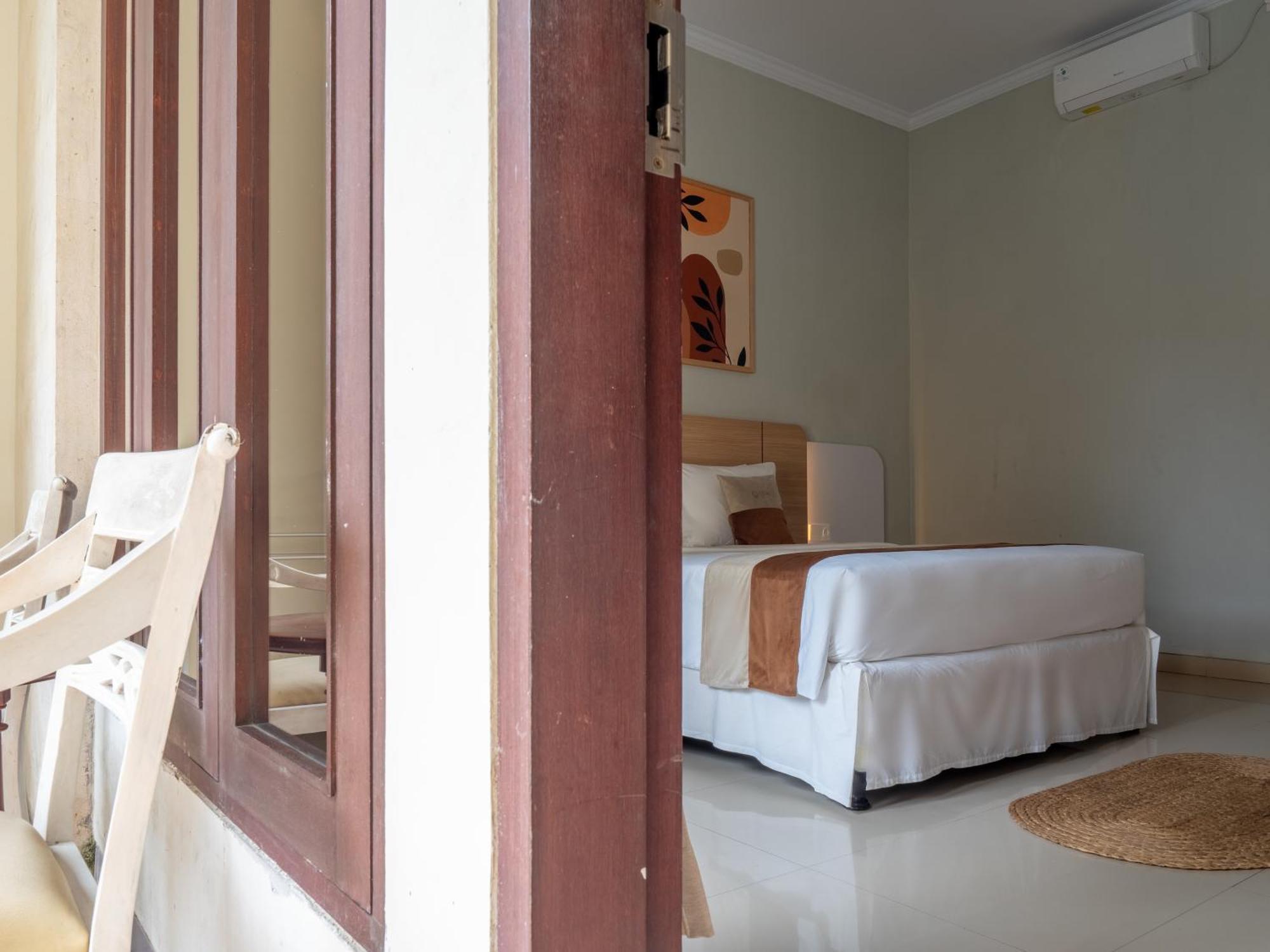 U Tube Hotel Uluwatu  Exterior photo