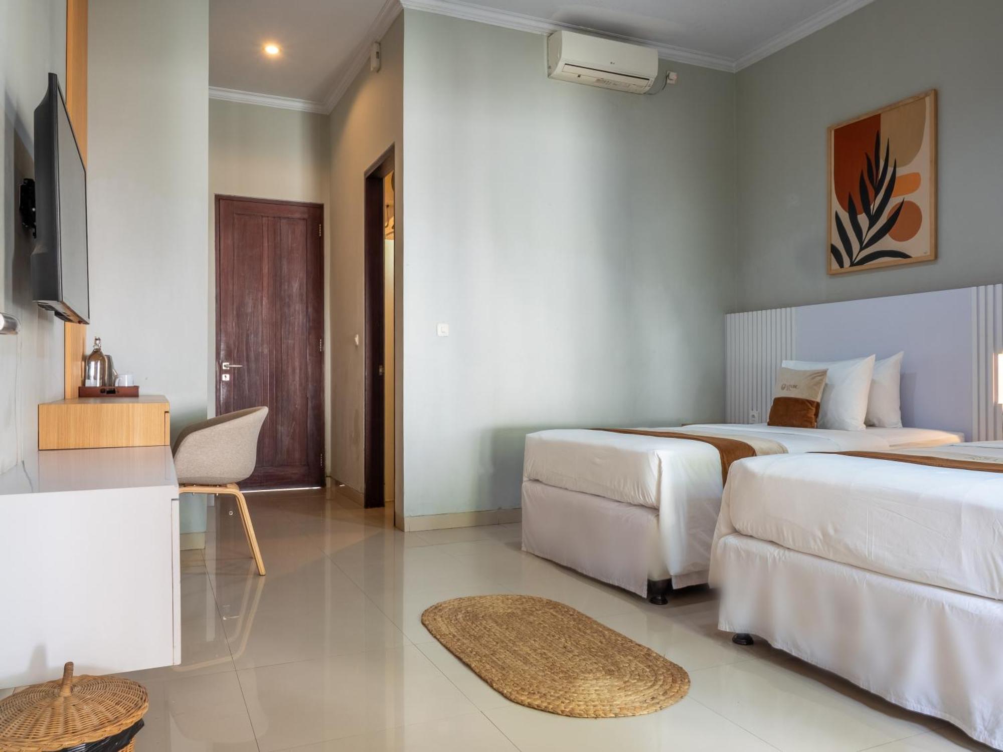 U Tube Hotel Uluwatu  Exterior photo